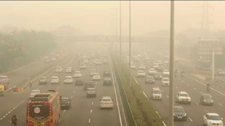 দূষণের মাত্রা ৪০০-এর সীমা অতিক্রম করায় দিল্লিতে স্বাস্থ্য সতর্কবার্তা জারি