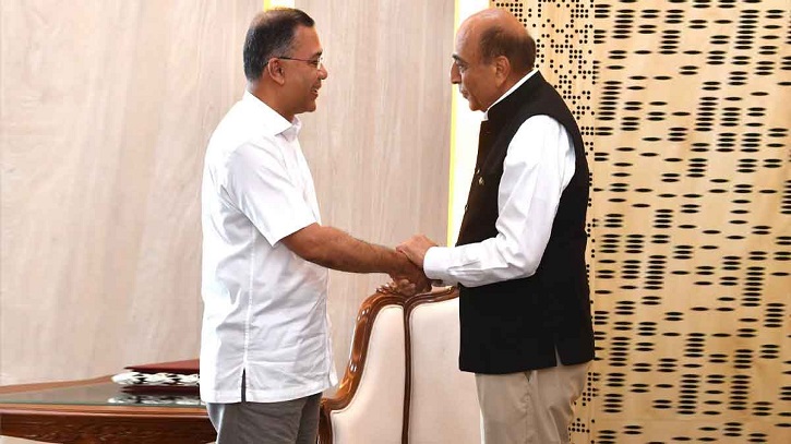 প্রধানমন্ত্রীর সঙ্গে ভারতীয় হাইকমিশনারের সৌজন্য সাক্ষাৎ প্রধানমন্ত্রীর সঙ্গে ভারতীয় হাইকমিশনারের সৌজন্য সাক্ষাৎ