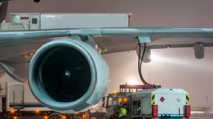 জেট ফুয়েলের দাম এবার লিটারে বাড়ল ৯০ টাকা