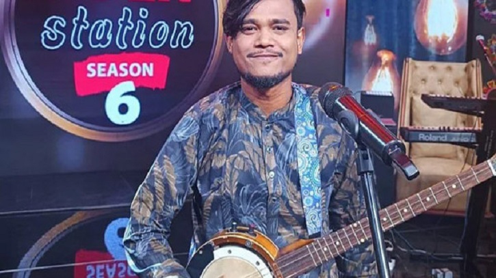 বাবার চিকিৎসার জন্য কিডনি বিক্রি করতে চায় জবি শিক্ষার্থী বাবার চিকিৎসার জন্য কিডনি বিক্রি করতে চায় জবি শিক্ষার্থী