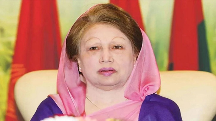 খালেদা জিয়ার অবস্থার কিছুটা উন্নতি, সাড়া দিচ্ছেন চিকিৎসকের ডাকে