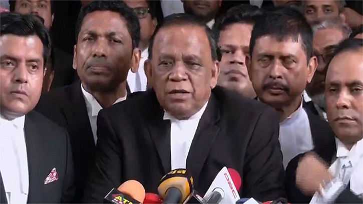 আদালত অবমাননা হয়, এমন কথা বলবেন না, আইন উপদেষ্টাকে খোকন