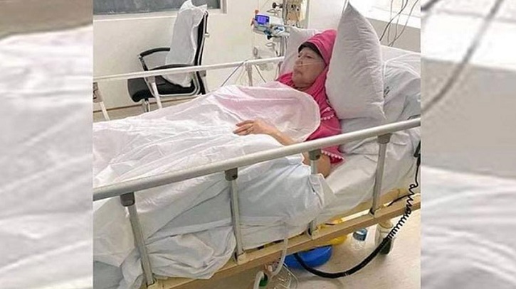 হার্টে পেসমেকার, সিসিইউতে ৭২ ঘণ্টা নিবিড় পর্যবেক্ষণে খালেদা জিয়া হার্টে পেসমেকার, সিসিইউতে ৭২ ঘণ্টা নিবিড় পর্যবেক্ষণে খালেদা জিয়া