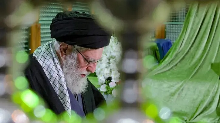 সিআইএ ও ইসরায়েল কিভাবে খামেনিসহ ইরানের শীর্ষ সব নেতার অবস্থান খুঁজে পেল