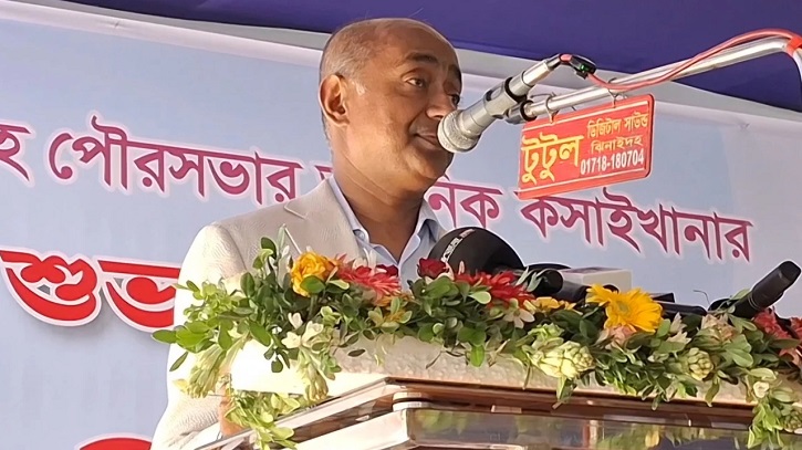 কি আর বলব, মদ-সিগারেটের দাম বৃদ্ধি নিয়ে মিছিল হচ্ছে: আইনমন্ত্রী