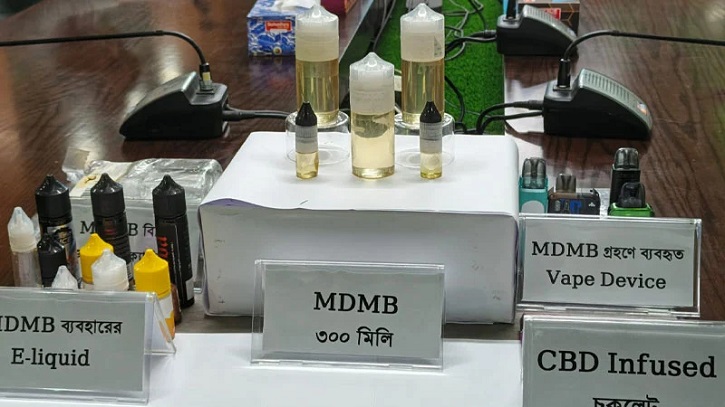 দেশে নতুন মাদক এমডিএমবি জব্দ, চক্রের হোতাসহ গ্রেপ্তার ৪