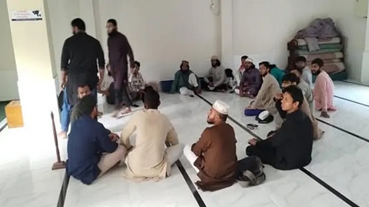 রাজধানীতে গোপন বৈঠক থেকে জঙ্গি সন্দেহে আটক ২৩