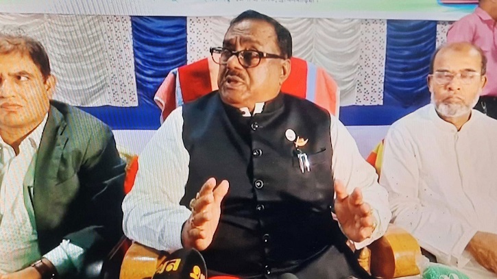 মজুতদারদের শাস্তি যাবজ্জীবন কারাদণ্ডের বিধান রেখে আইন হচ্ছে: খাদ্যমন্ত্রী মজুতদারদের শাস্তি যাবজ্জীবন কারাদণ্ডের বিধান রেখে আইন হচ্ছে: খাদ্যমন্ত্রী
