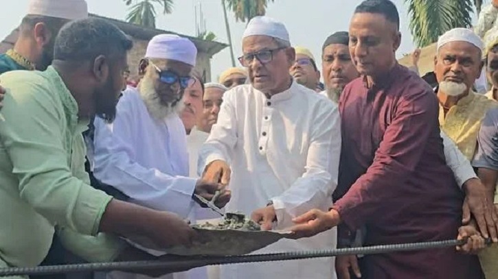 ভেঙে পড়া রাষ্ট্রীয় প্রতিষ্ঠানগুলোকে প্রাতিষ্ঠানিক রূপ দিতে কাজ করছে সরকার : মির্জা ফখরুল ভেঙে পড়া রাষ্ট্রীয় প্রতিষ্ঠানগুলোকে প্রাতিষ্ঠানিক রূপ দিতে কাজ করছে সরকার : মির্জা ফখরুল