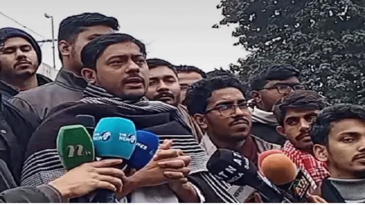 প্রশাসন একটি নির্দিষ্ট রাজনৈতিক দলের দিকে হেলে পড়েছে