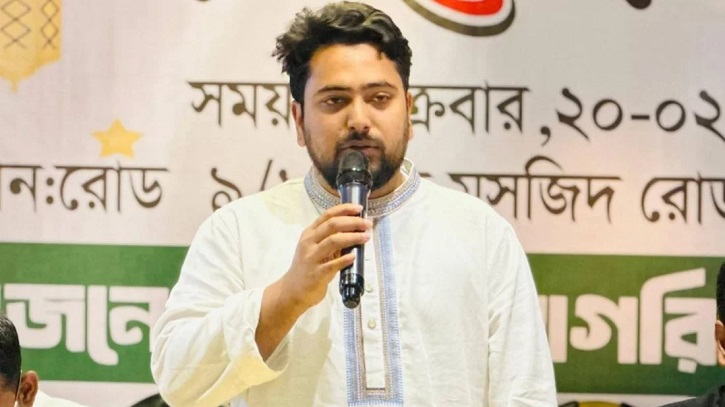 রাষ্ট্রপতিকে অপসারণ করে গ্রেপ্তার করতে হবে: নাহিদ ইসলাম