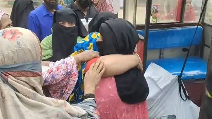 নরসিংদীর রায়পুরায় রণক্ষেত্র, গুলিতে নিহত হয়েছে সপ্তম শ্রেণির শিক্ষার্থী