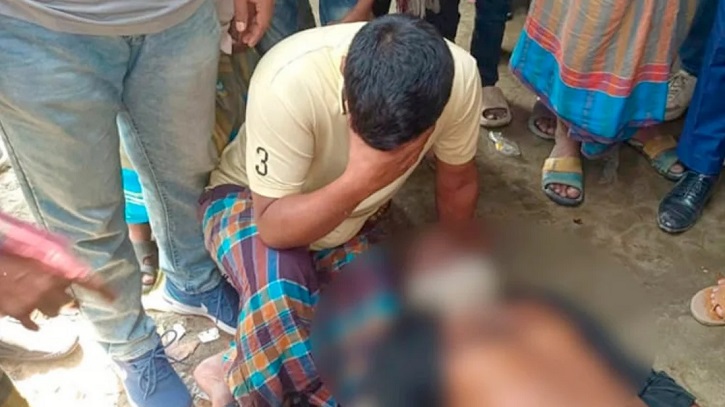 লাইনে দাঁড়িয়ে অসুস্থ, কেন্দ্রেই প্রাণ হারালেন বৃদ্ধ