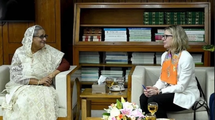 নারী উদ্যোক্তাদের জন্য বিশ্বব্যাংকের বিশেষ তহবিল চেয়েছেন প্রধানমন্ত্রী নারী উদ্যোক্তাদের জন্য বিশ্বব্যাংকের বিশেষ তহবিল চেয়েছেন প্রধানমন্ত্রী