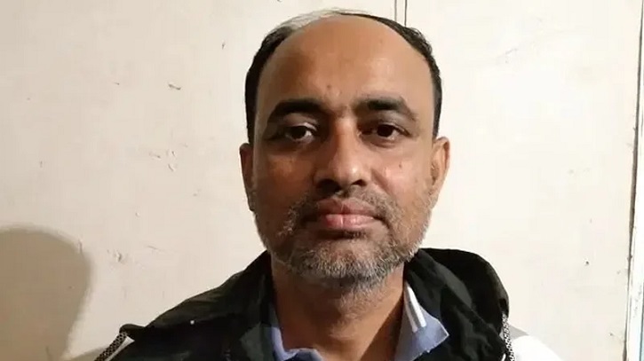 পুলিশের এসআইকে কুপিয়ে হত্যা করলো দুর্বৃত্তরা পুলিশের এসআইকে কুপিয়ে হত্যা করলো দুর্বৃত্তরা