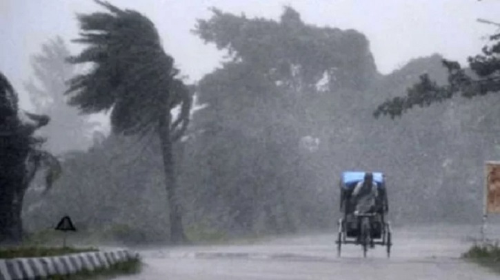 ঢাকাসহ ১১ জেলায় দমকা হাওয়াসহ বৃষ্টির শঙ্কা