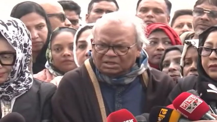 খালেদা জিয়ার দেখানো পথেই বিএনপি এগিয়ে যাবে : রিজভী