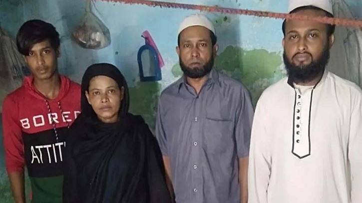 হাত বেঁধে মুখ ঢেকে রোহিঙ্গাদের সমুদ্রে ফেলে দেয় ভারত: বিবিসি হাত বেঁধে মুখ ঢেকে রোহিঙ্গাদের সমুদ্রে ফেলে দেয় ভারত: বিবিসি