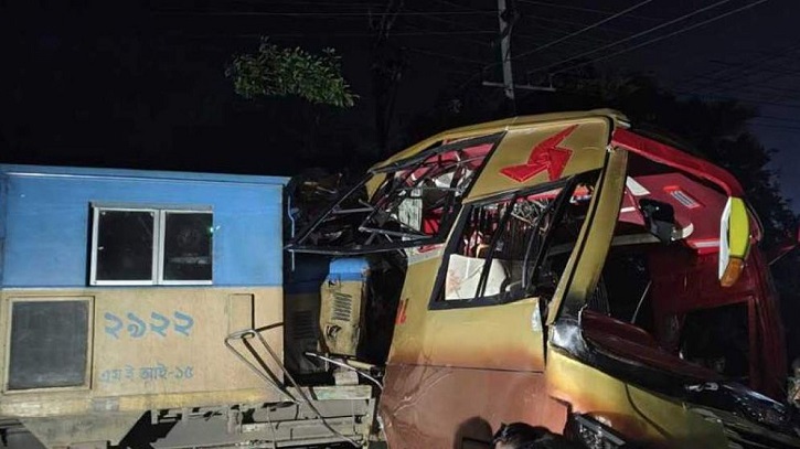 চট্টগ্রামের সঙ্গে সারাদেশের রেল যোগাযোগ বন্ধ