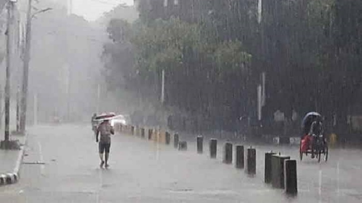 বৃষ্টি নিয়ে যে বার্তা দিল আবহাওয়া অফিস