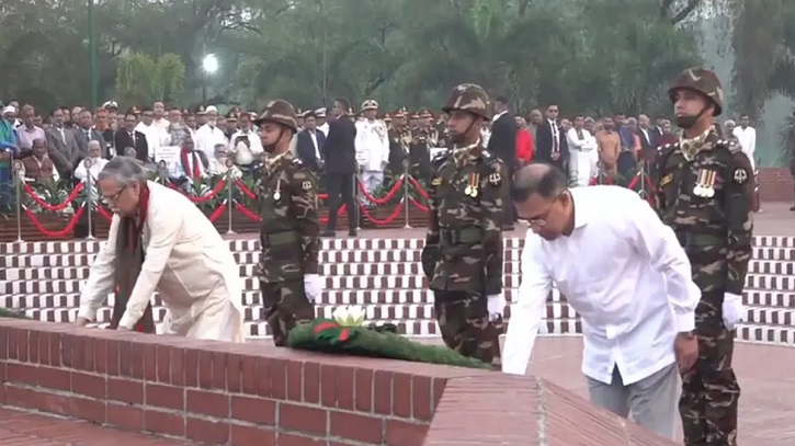 স্বাধীনতা দিবসে জাতীয় স্মৃতিসৌধে রাষ্ট্রপতি ও প্রধানমন্ত্রীর শ্রদ্ধা