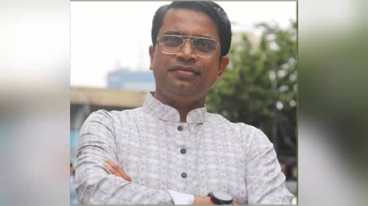 বহিষ্কার হলেন ঢাকা মহানগর দক্ষিণ আ.লীগের দপ্তর সম্পাদক রিয়াজ বহিষ্কার হলেন ঢাকা মহানগর দক্ষিণ আ.লীগের দপ্তর সম্পাদক রিয়াজ