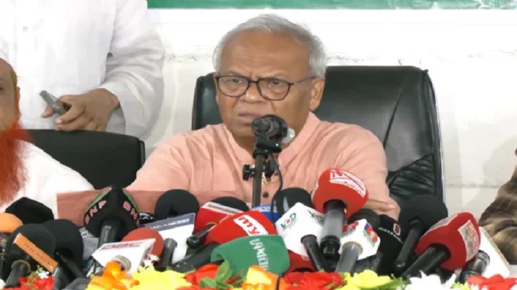 আ. লীগের মিছিলে গোয়েন্দা সংস্থার চরম গাফিলতি রয়েছে: রিজভী আ. লীগের মিছিলে গোয়েন্দা সংস্থার চরম গাফিলতি রয়েছে: রিজভী