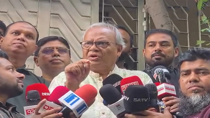 কেউ চার প্রশ্নে একমত না হলে কীভাবে গণভোট দেবেন, প্রশ্ন রিজভীর