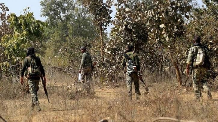 ভারতের ছত্তিশগড়ে নিরাপত্তা বাহিনীর সঙ্গে মাওবাদীদের সংঘর্ষ, নিহত