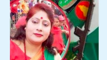 সড়কে মিলল আওয়ামী লীগ নেত্রীর লাশ, শরীরে আঘাতের চিহ্ন