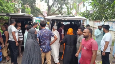 ব্রাহ্মণবাড়িয়ায় পিকআপের ধাক্কায় মা-ছেলেসহ নিহত ৩