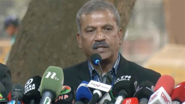 খালেদা জিয়ার মৃত্যুর পেছনে শেখ হাসিনা ও তার সরকারের দায় রয়েছে: আসিফ নজরুল