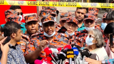 রাসায়নিকের আগুন নেভাতে দীর্ঘ সময় লাগবে: ফায়ার সার্ভিস