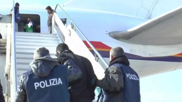 ১২০ জনের বেশি অবৈধ বাংলাদেশিকে ফেরত পাঠিয়েছে ইতালি