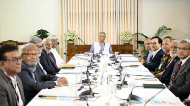 নির্ধারিত ছয় মাসের আগেই নতুন বেতন কাঠামো চূড়ান্ত হবে: প্রধান উপদেষ্টাকে কমিশন চেয়ারম্যান