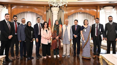 প্রধান উপদেষ্টার সঙ্গে কানাডীয় পার্লামেন্টারি দলের সাক্ষাৎ