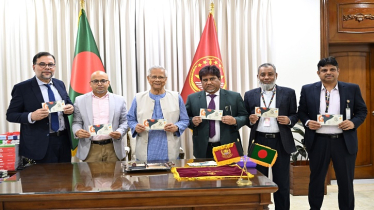 বিজয় দিবস উপলক্ষে স্মারক ডাকটিকিট অবমুক্ত করেন প্রধান উপদেষ্টা