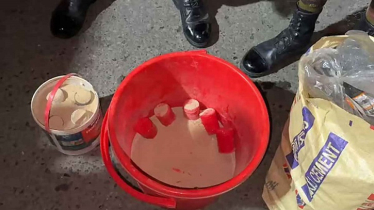 জেনেভা ক্যাম্পে সেনা অভিযানে ৩২টি ককটেল উদ্ধার, আটক ৪