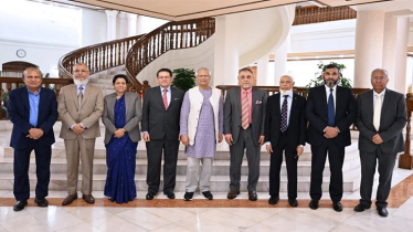 নির্বাচন ও গণভোট সম্পর্কে প্রধান উপদেষ্টাকে অবহিত করলেন সিইসি