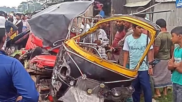 ভাঙ্গায় বাস-অটোরিকশার মুখোমুখি সংঘর্ষে চারজন নিহত