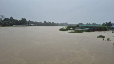 টানা ভারী বৃষ্টিপাতে ৪৮ ঘণ্টার মধ্যে ১৫ জেলায় বন্যার আশঙ্কা