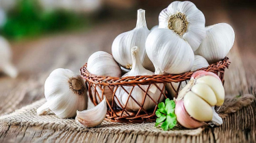 প্রতিদিন সকালে এক কোয়া রসুন খাওয়ার উপকারিতা  প্রতিদিন সকালে এক কোয়া রসুন খাওয়ার উপকারিতা