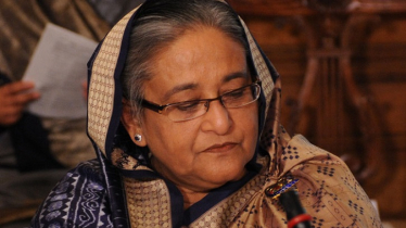 শেখ হাসিনার দেশে ফেরা : `ঘোষণা` কম, `জল মাপা`ই বেশি?