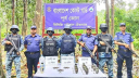 পুকুরে তল্লাশি চালিয়ে বিপুল পরিমাণ গ্রেনেড-গুলি উদ্ধার