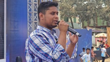নির্বাচনে আওয়ামী লীগ আমলের মতো কারচুপির ষড়যন্ত্র চলছে: হাসনাত  নির্বাচনে আওয়ামী লীগ আমলের মতো কারচুপির ষড়যন্ত্র চলছে: হাসনাত