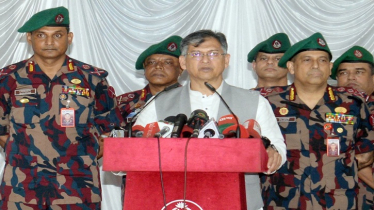 সীমান্তে সর্বোচ্চ সতর্কতা বজায় রাখতে বিজিবিকে স্বরাষ্ট্রমন্ত্রীর