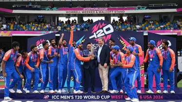 শ্বাসরুদ্ধকর ফাইনালে দক্ষিণ আফ্রিকাকে হারিয়ে চ্যাম্পিয়ন ভারত