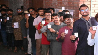 বেলা ২টা পর্যন্ত ৫০ শতাংশের বেশি ভোট পড়েছে: নির্বাচন কমিশন