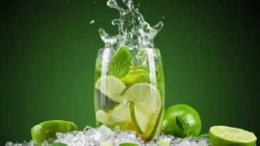 ভরা পেটে লেবু পানি পানের উপকার