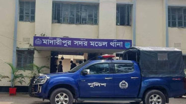 আত্মীয়ের বাসা থেকে স্বামী-স্ত্রী ও সন্তানের মরদেহ উদ্ধার